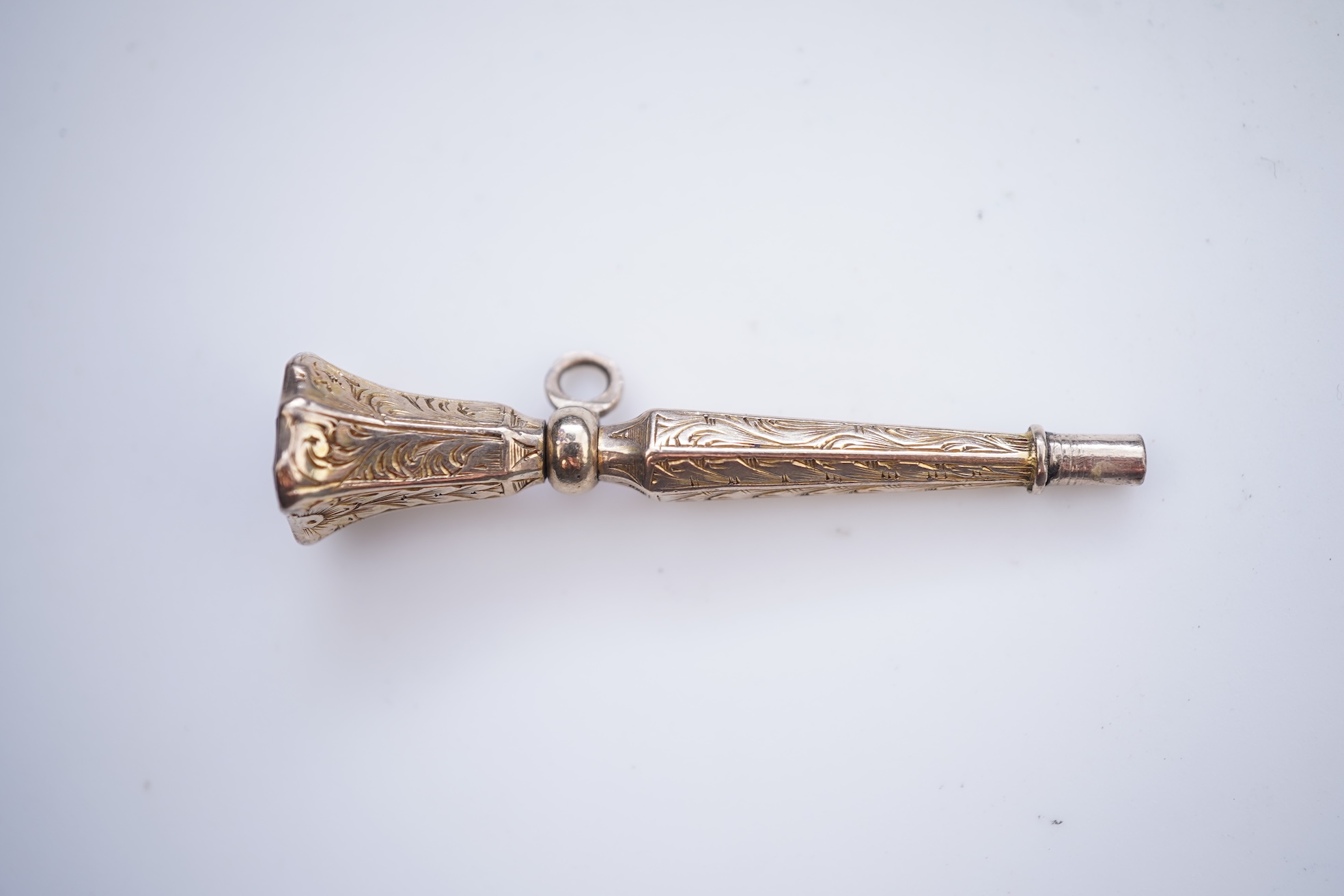 A collection of small jewels and accessories, 19th and early 20th century